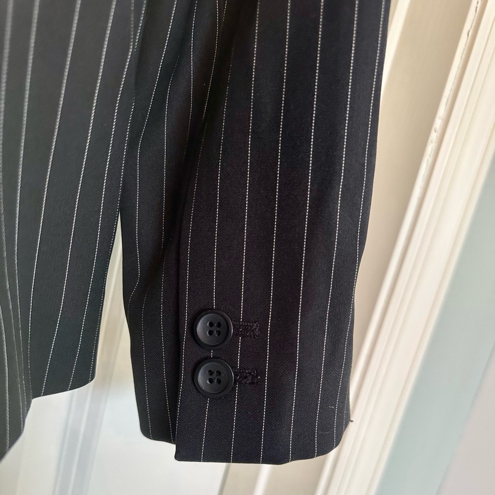 Ann Taylor - Black with White Stripes Women’s Blazer - brand new condition! 🖤 - Picture 6 of 6